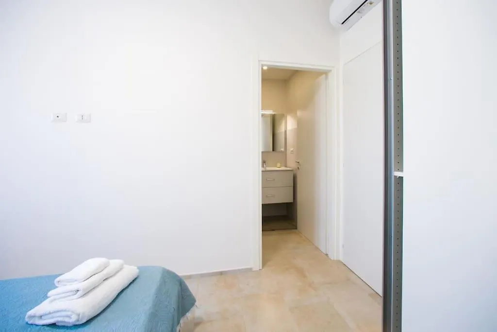 Apartmán Casa Eden Quartu SantʼElena Itálie